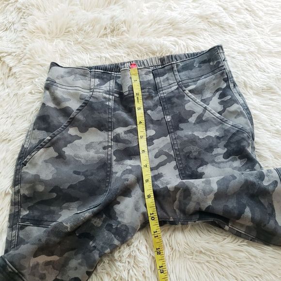 SPANX Camo Stretch twill cargo jogger size small - Picture 10 of 16